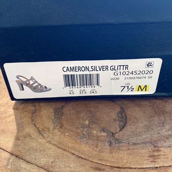 Naturalizer Cameron silver glitter dressy sandals - Picture 3 of 7